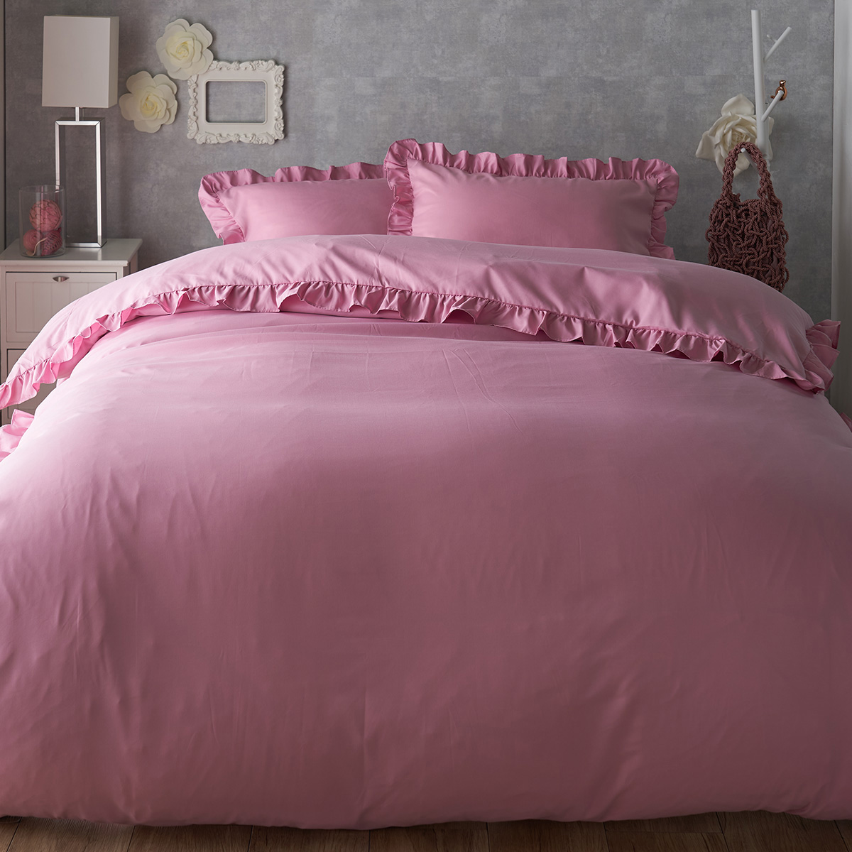 フリル付き布団カバー 4点セット（掛け・敷き・枕×2点） ダブル ピンク