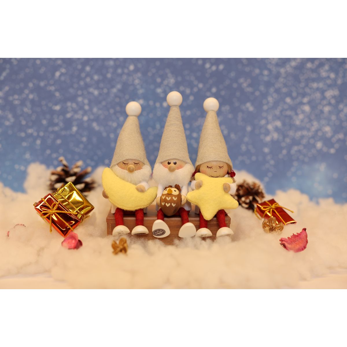 ひかりＴＶショッピング | 【予約受付中】ノルディカ ニッセ クリスマス 木製人形 お座りねんね女の子（星） サイレントナイト NRD120725｜NORDIKA  Nisse