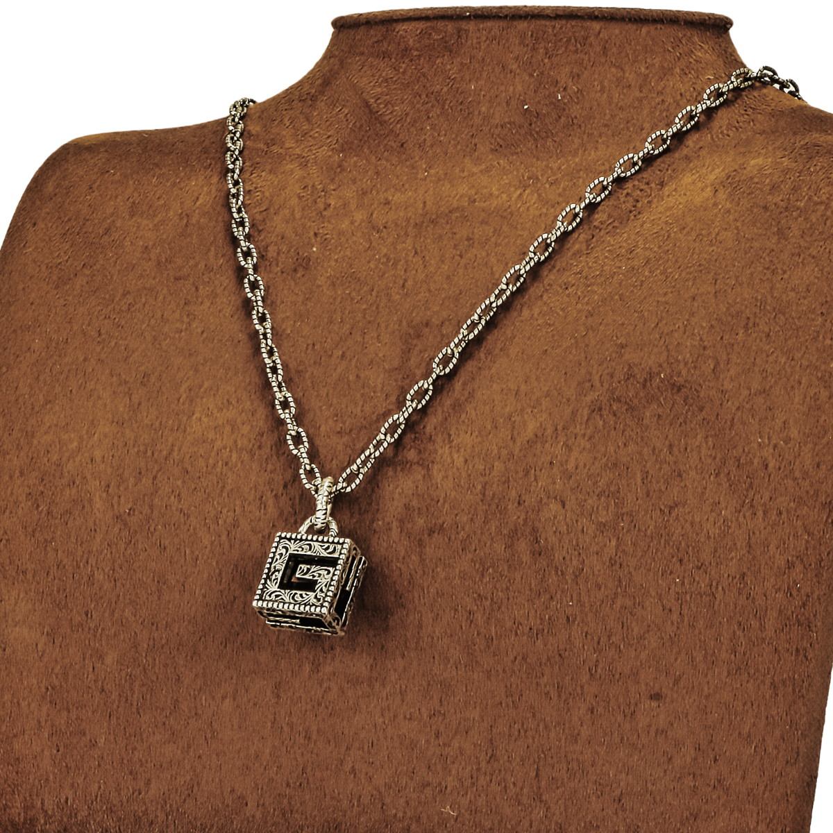 ひかりＴＶショッピング | ユニセックス ネックレス シルバー SILVER 552768-J84000811｜GUCCI(グッチ)
