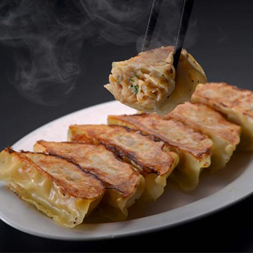 中国料理東洋 (林SPF豚使用)冷凍絶品餃子(ご家庭に最適)(1袋10個入り)×4袋
